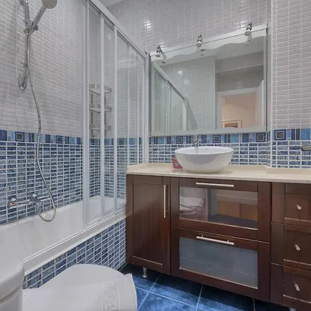 Iturribide Hogar Moderno Junto Al Metro Apartman