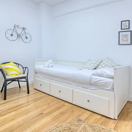 Iturribide Hogar Moderno Junto Al Metro *